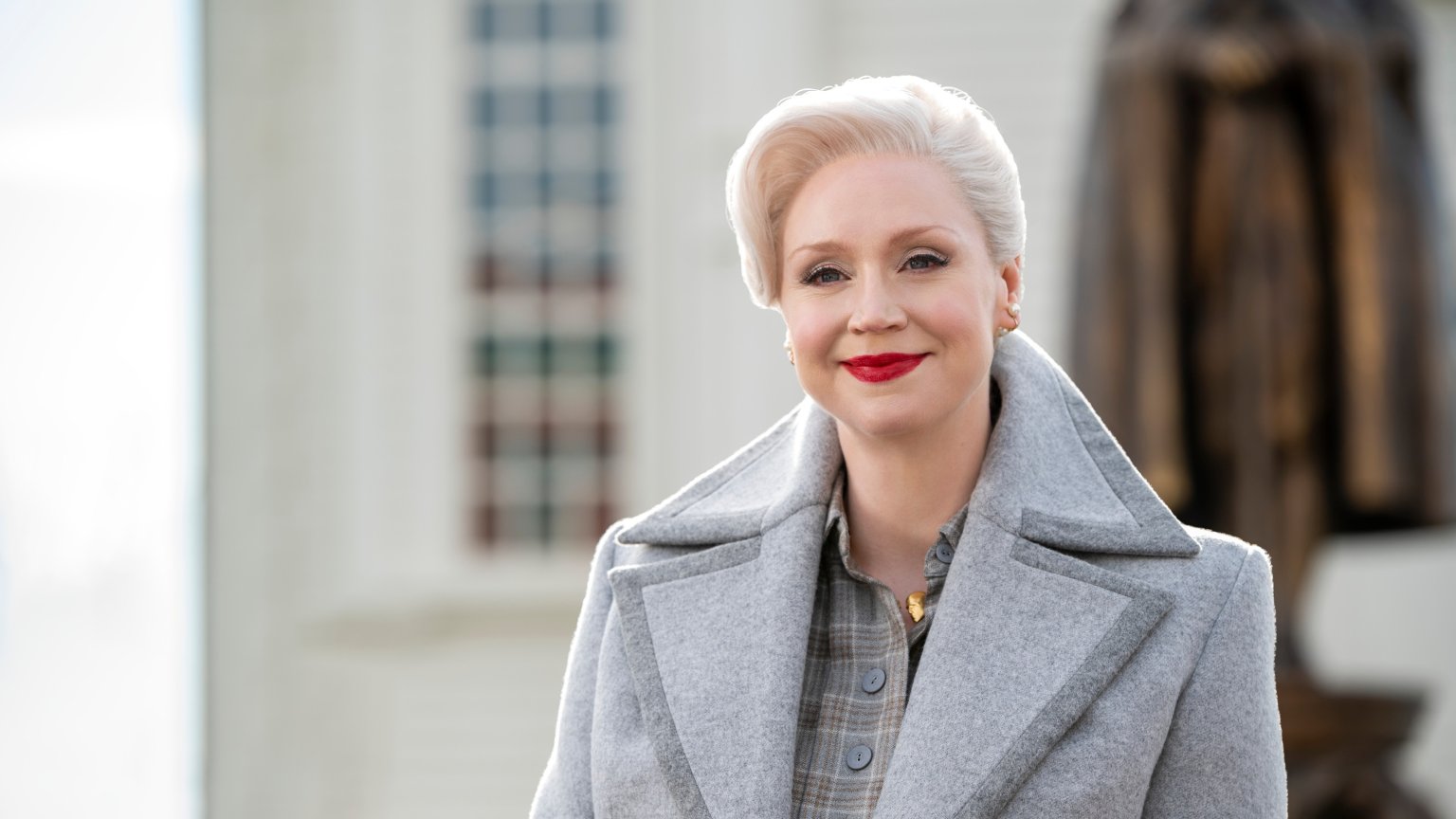 Regisseur Tim Burton wilde onder de tafel schuilen na eerste gesprek met 'Wednesday'-ster Gwendoline Christie