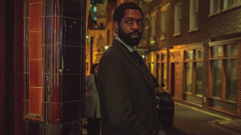 'Treason' op Netflix: alles over de nieuwe thrillerserie met Charlie Cox