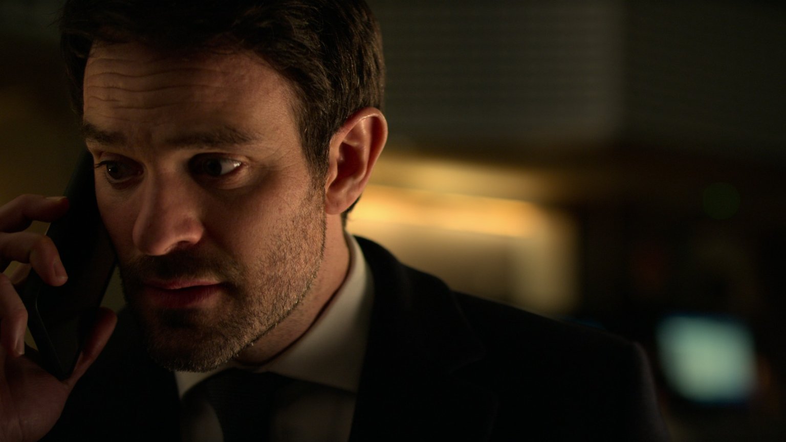 'Treason' op Netflix: alles over de nieuwe thrillerserie met Charlie Cox