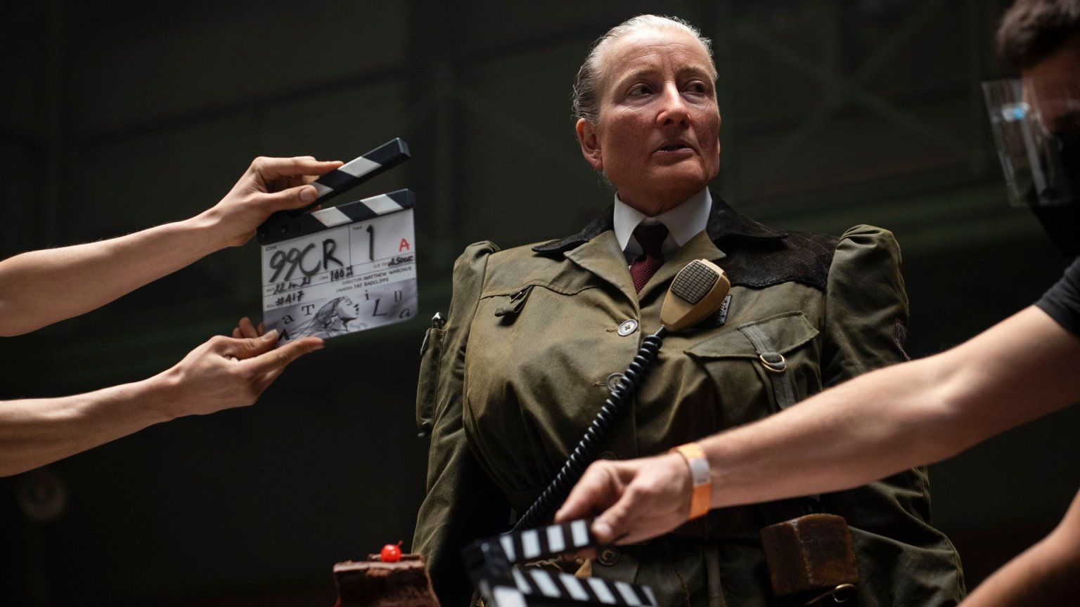 Netflix geeft kijkje achter de schermen bij muzikale 'Matilda'-film