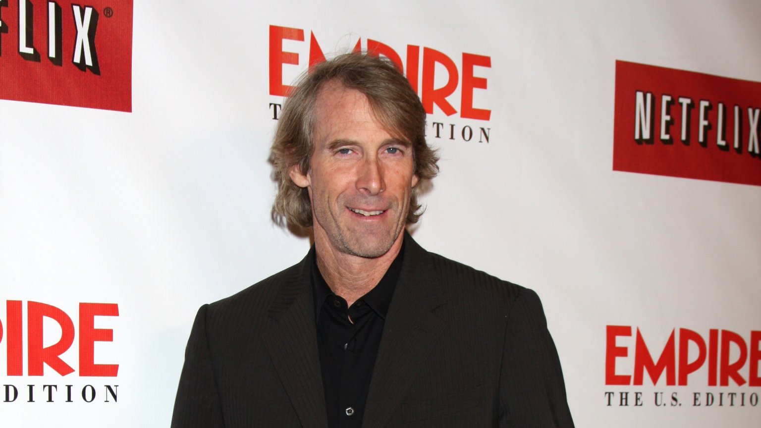Michael Bay ontkent te zijn aangeklaagd voor het doden van een duif tijdens Netflix-productie