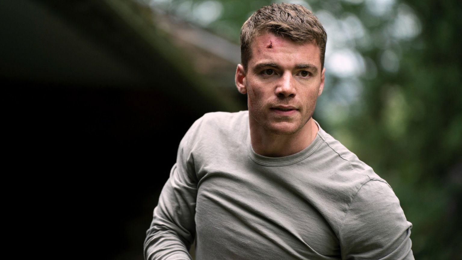 Na 'The Recruit' komt Netflix nu met nieuwe politieke thrillerserie 'The Night Agent'