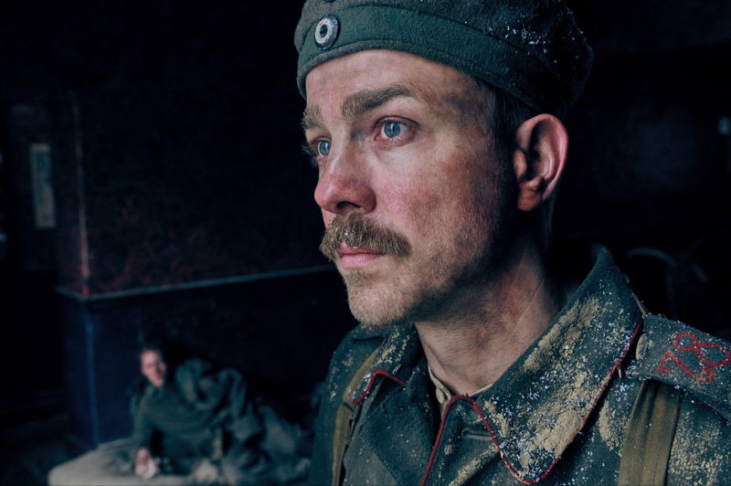 Still 'Im Westen Nichts Neues' via Netflix/Reiner Bajo