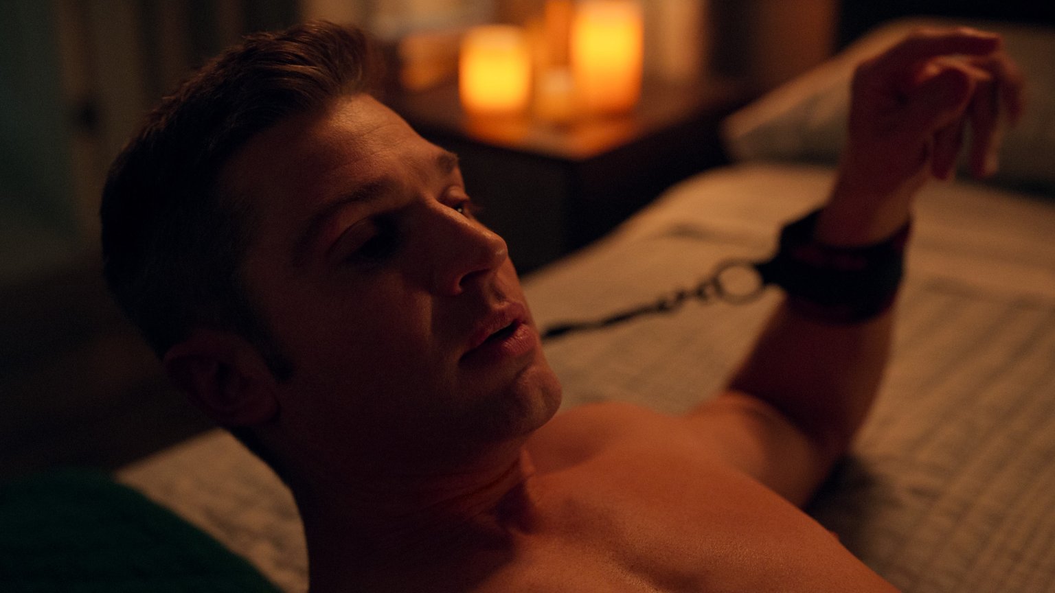 Kijkers krijgen rode oortjes door nieuw seizoen van sensuele Netflix-serie: 'Heel pikant'