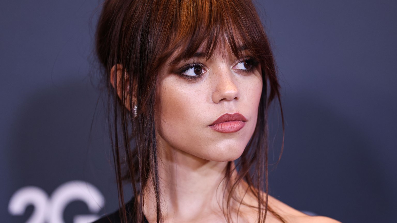 'Wednesday'-ster Jenna Ortega in beeld voor Tim Burtons 'Beetlejuice'-vervolg