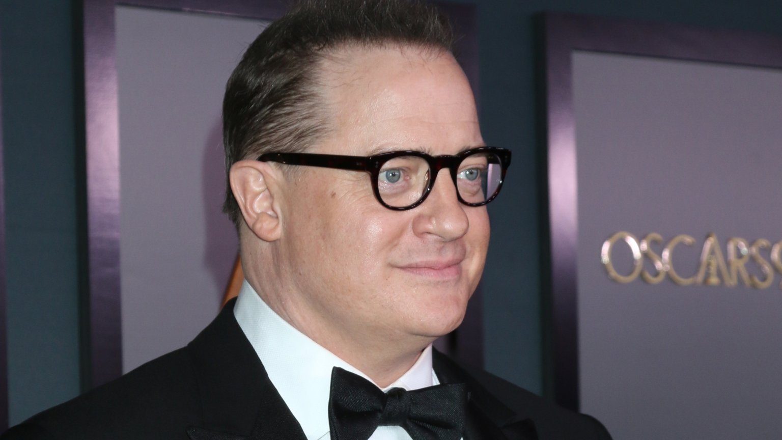 Brendan Fraser in tranen door Oscar voor beste mannelijke hoofdrol in 'The Whale'