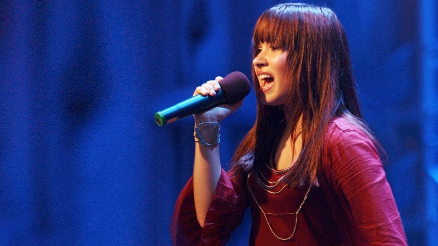 Demi Lovato voor het eerst in de regiestoel voor documentaire over beroemde kindsterren