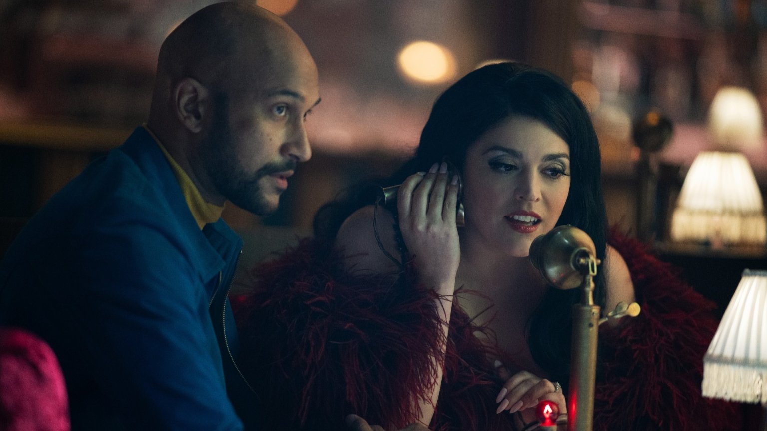 'Schmigadoon!'-castleden introduceren seizoen 2 van de Apple TV+-musicalserie
