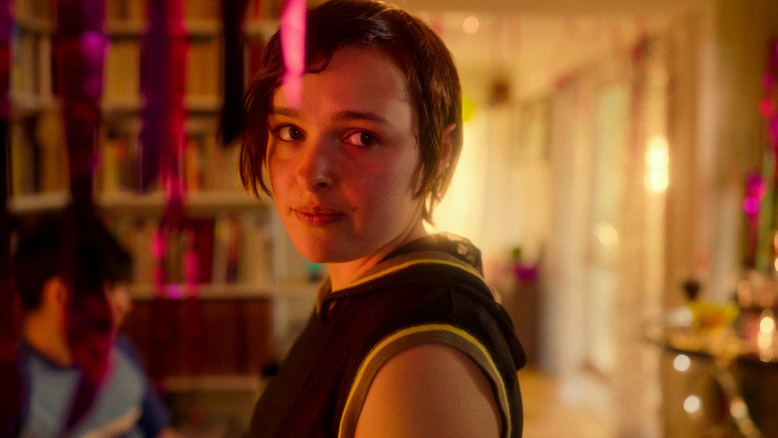Nieuwe Zweedse romkom komt naar Netflix, eerste beelden nu te zien