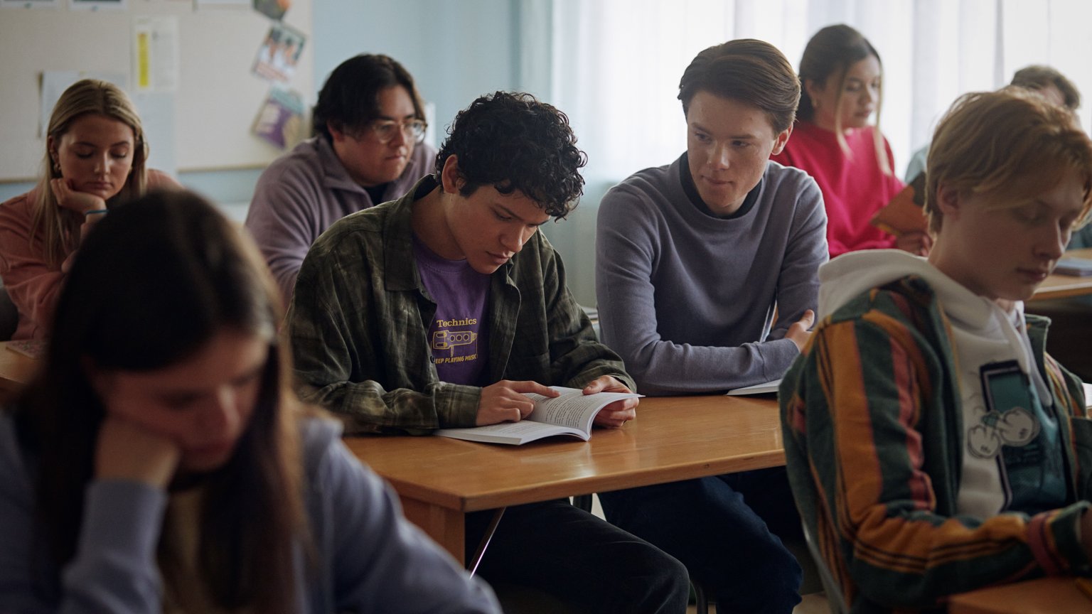 Opnames seizoen 3 van Netflix-serie 'Young Royals' van start