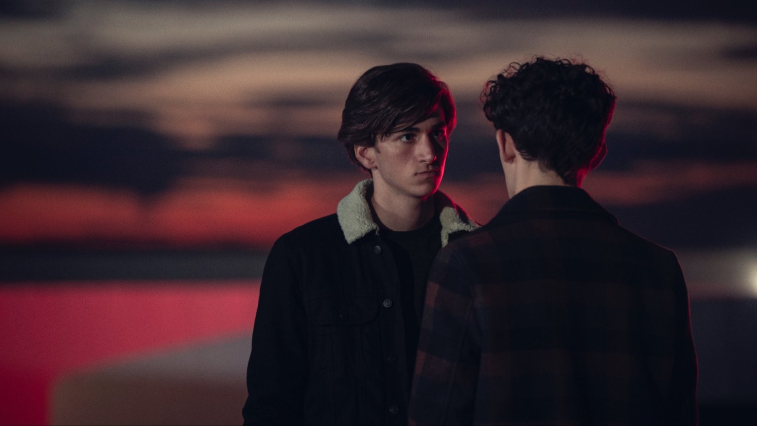 Netflix viert eenjarig jubileum 'Heartstopper' met verrassing voor fans