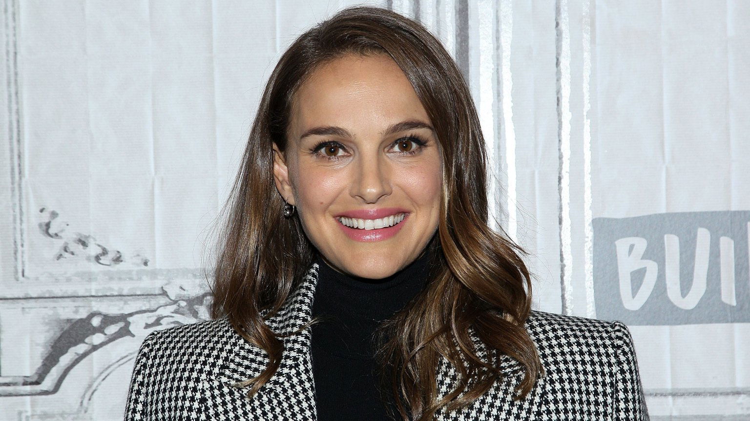 Natalie Portman steunt een ambitieus vrouwelijk voetbalteam in nieuwe HBO Max-documentaireserie