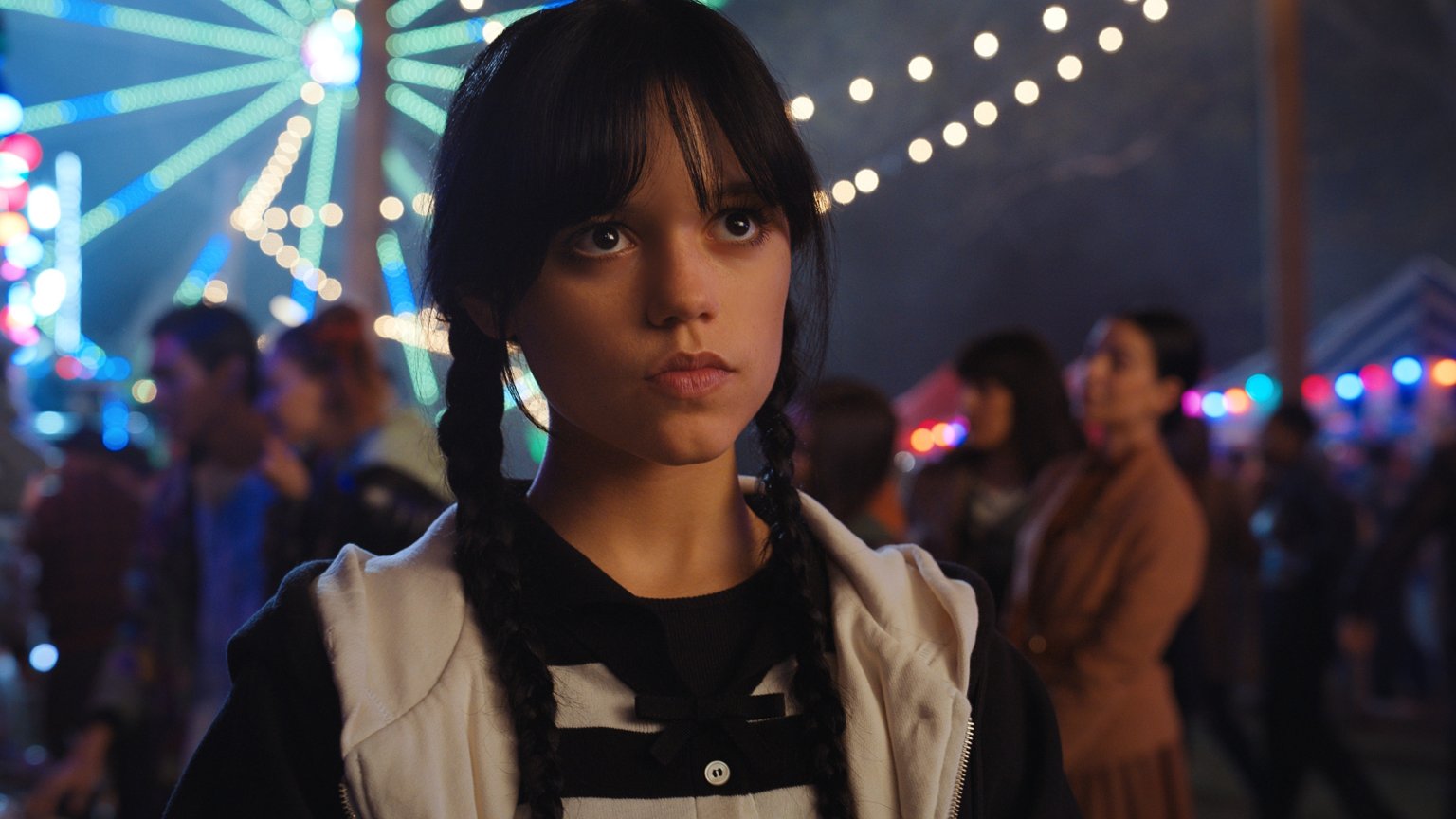 Producenten Netflix-hit 'Wednesday' vertellen waarom de serie bijna niet doorging