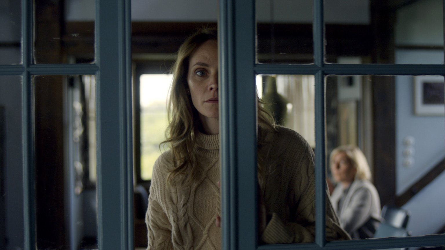 Psychologische thriller met Bracha van Doesburgh scoort de pannen van het dak op Netflix
