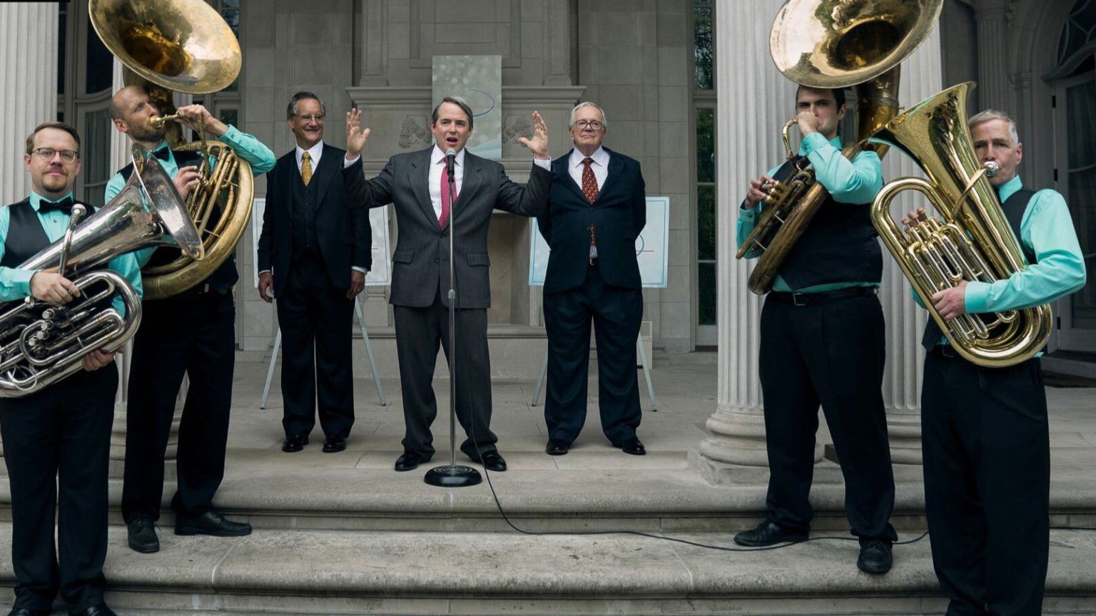 Netflix deelt de eerste beelden van nieuwe dramaserie met Matthew Broderick en Taylor Kitsch