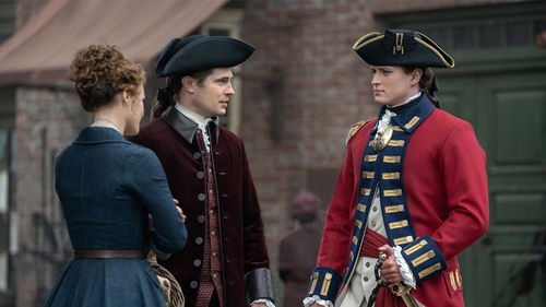 'Outlander'-ster belooft episch zevende seizoen: 'Er is altijd iets om voor te strijden'