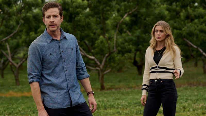 Still 'Manifest' via Peter Kramer/Netflix.