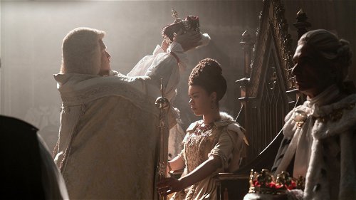 'Queen Charlotte: A Bridgerton Story' onttroond in de Netflix top 10 door kersverse nieuwkomer