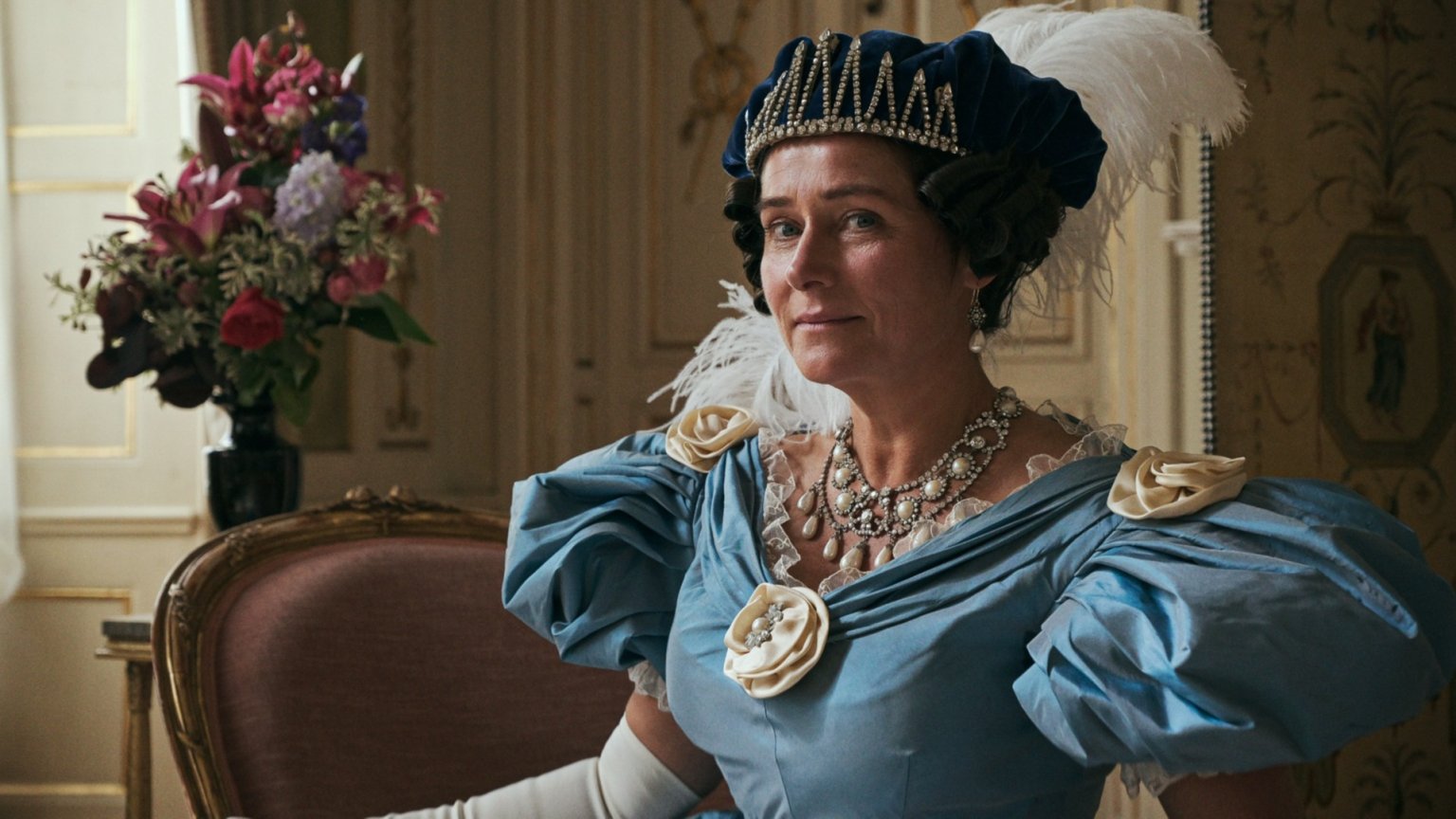 Netflix deelt eerste beelden van nieuw Deens kostuumdrama