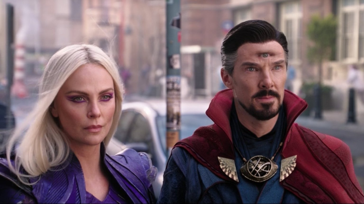 Charlize Theron deelt meer over haar toekomst bij Marvel