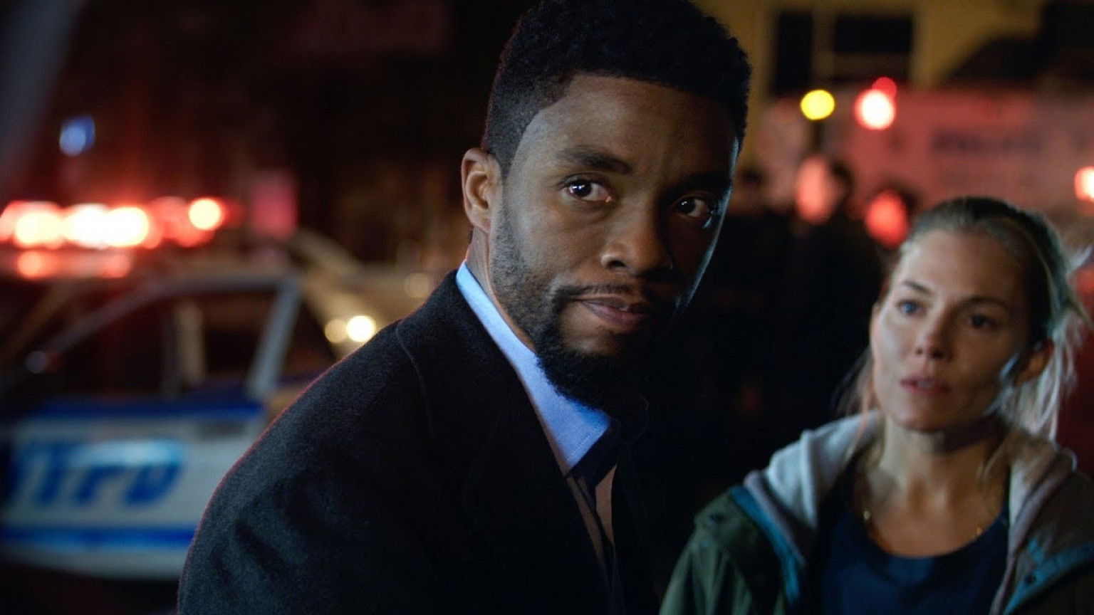 Netflix stelt preview uit van Original-film met Chadwick Boseman