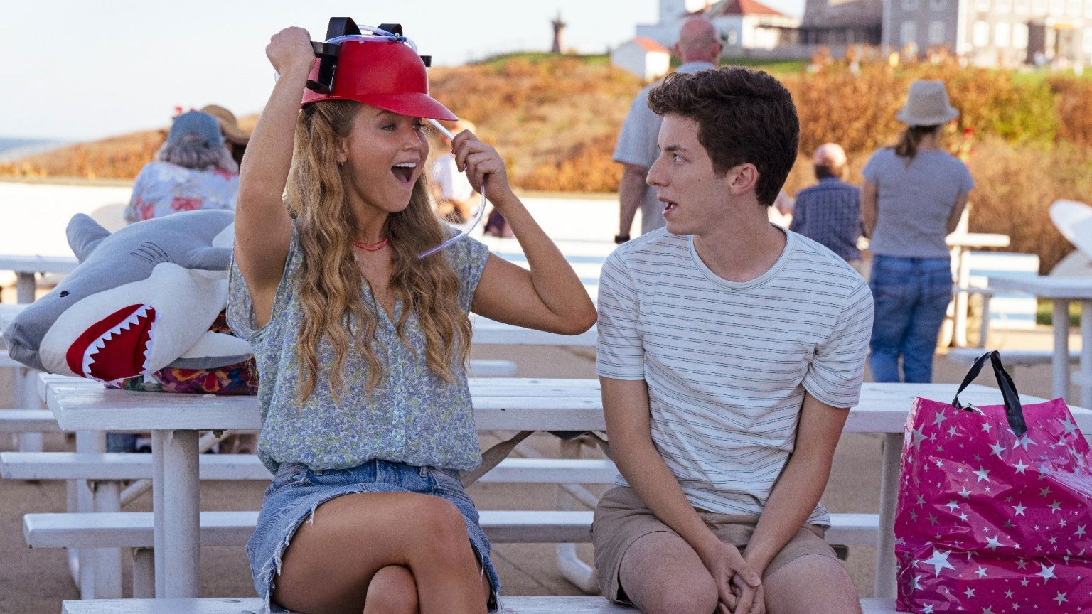 Jennifer Lawrence gaat een ongemakkelijke deal aan in nieuwe 'No Hard Feelings'-trailer