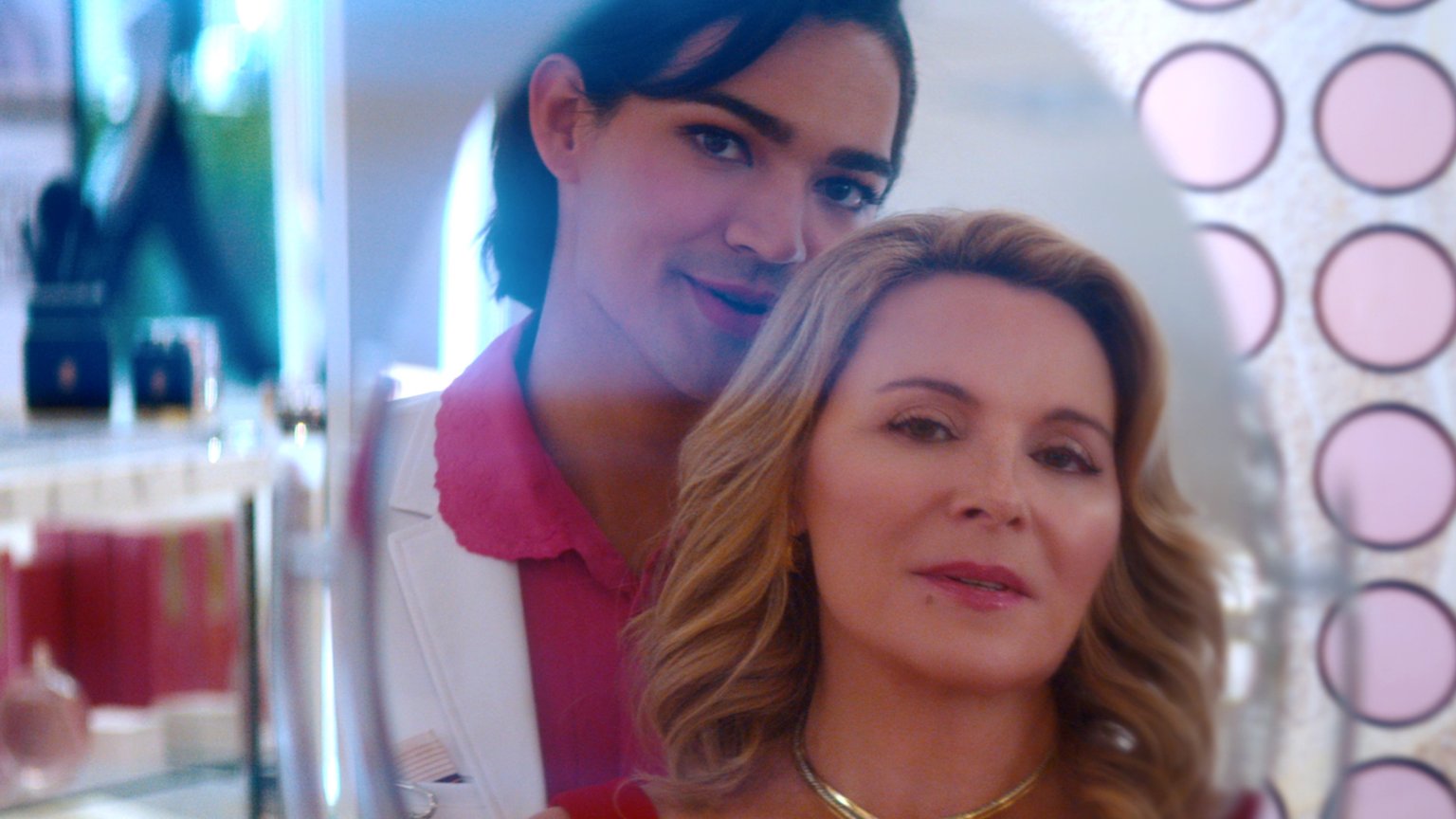 Jonge queer en 'Sex and the City'-ster schitteren in de trailer van nieuwe Netflix-serie