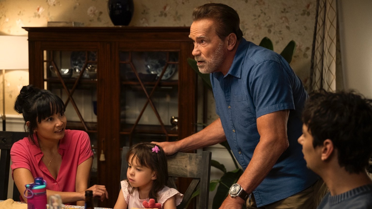 Arnold Schwarzeneggers 'FUBAR' zakt naar tweede plaats in Netflix top 10 series
