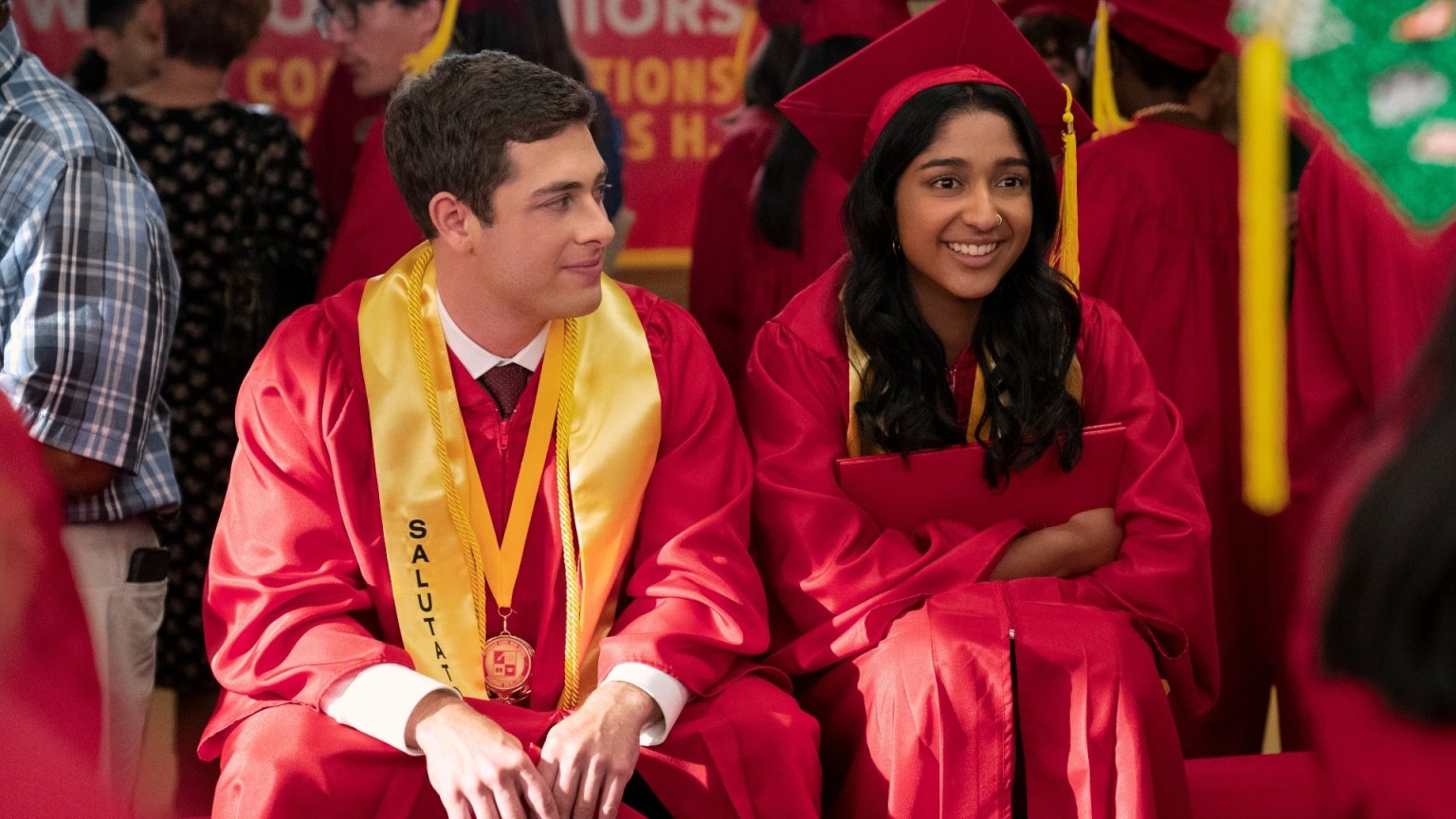 'Never Have I Ever'-ster Maitreyi Ramakrishnan tevreden over 'bevredigende' seriefinale