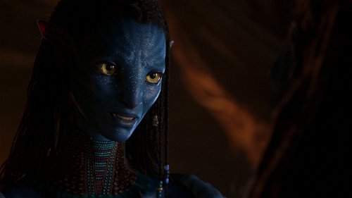 Zoe Saldaña reageert op nieuw releasejaar 'Avatar 5': 'Geweldig, dan ben ik 53'