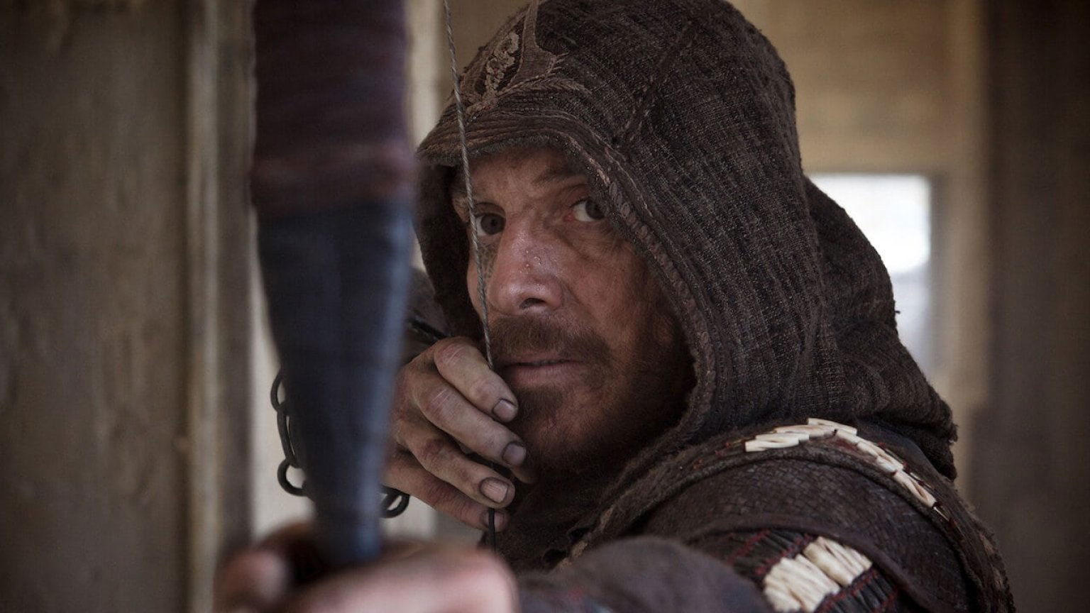 Explosieve actiefilm met Michael Fassbender verrast op Netflix