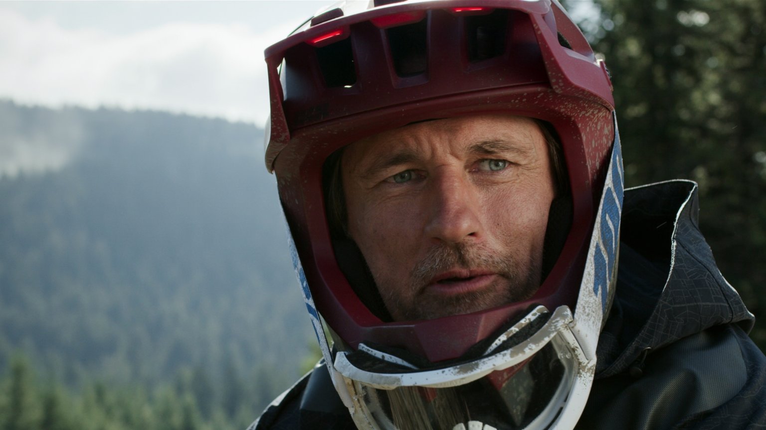 'Virgin River'-ster Martin Henderson veroorzaakt verwarring over seizoen 6