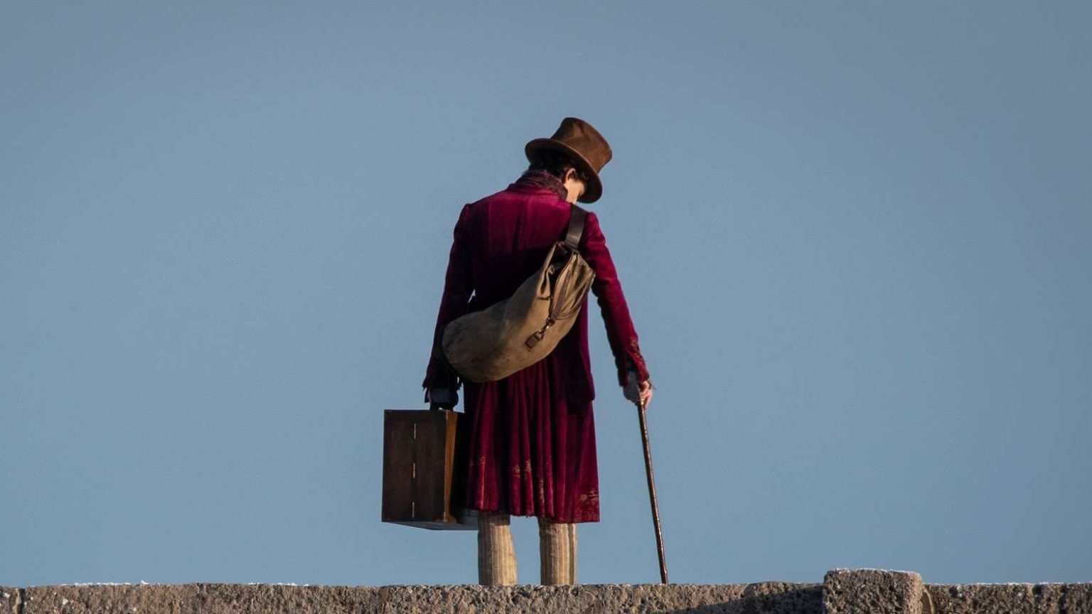 Timothée Chalamet ontmoet een Oempa Loempa in de magische trailer van 'Wonka'