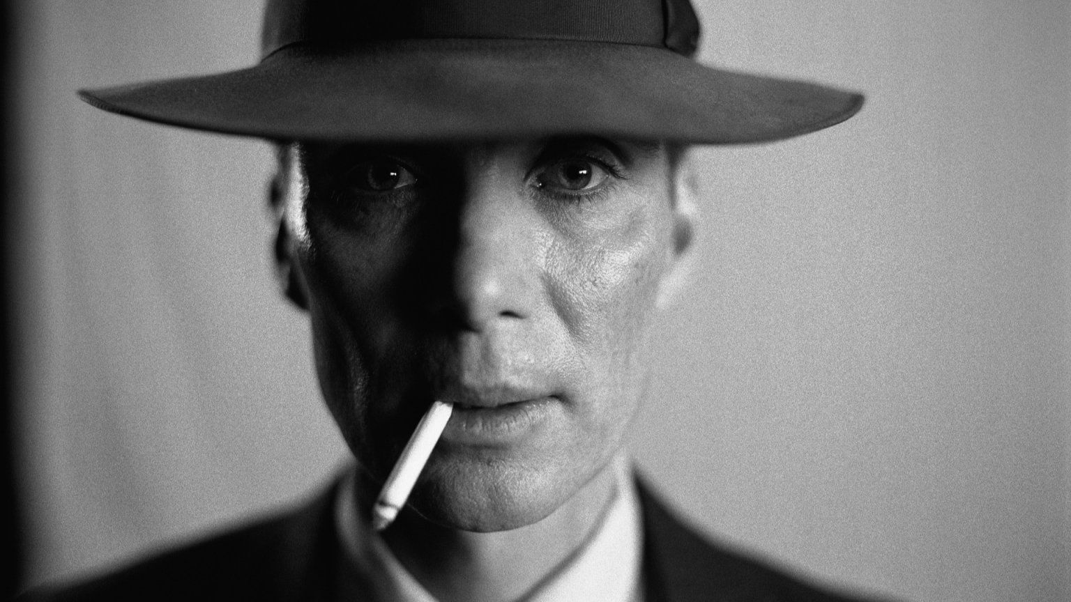 Recensie 'Oppenheimer'