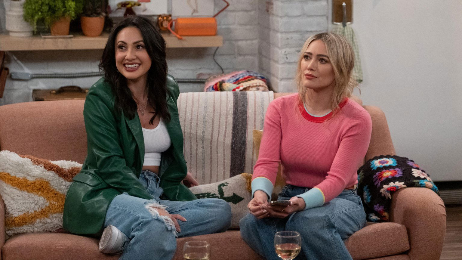 Nieuwe afleveringen 'How I Met Your Father' nu te zien op Disney+