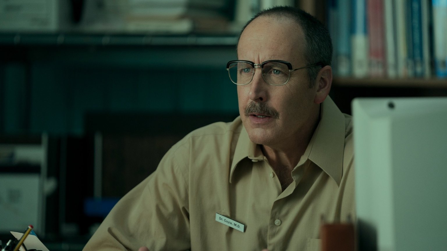 Nieuwe miniserie op Netflix door critici met de grond gelijk gemaakt: 'Vermoeiend'