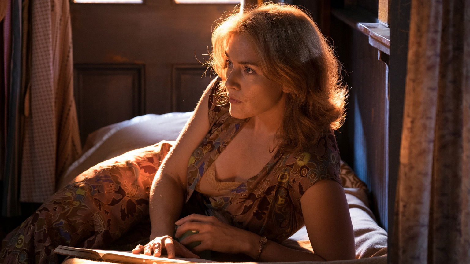 Kate Winslet haalt uit naar Hollywood: 'het is schandalig'