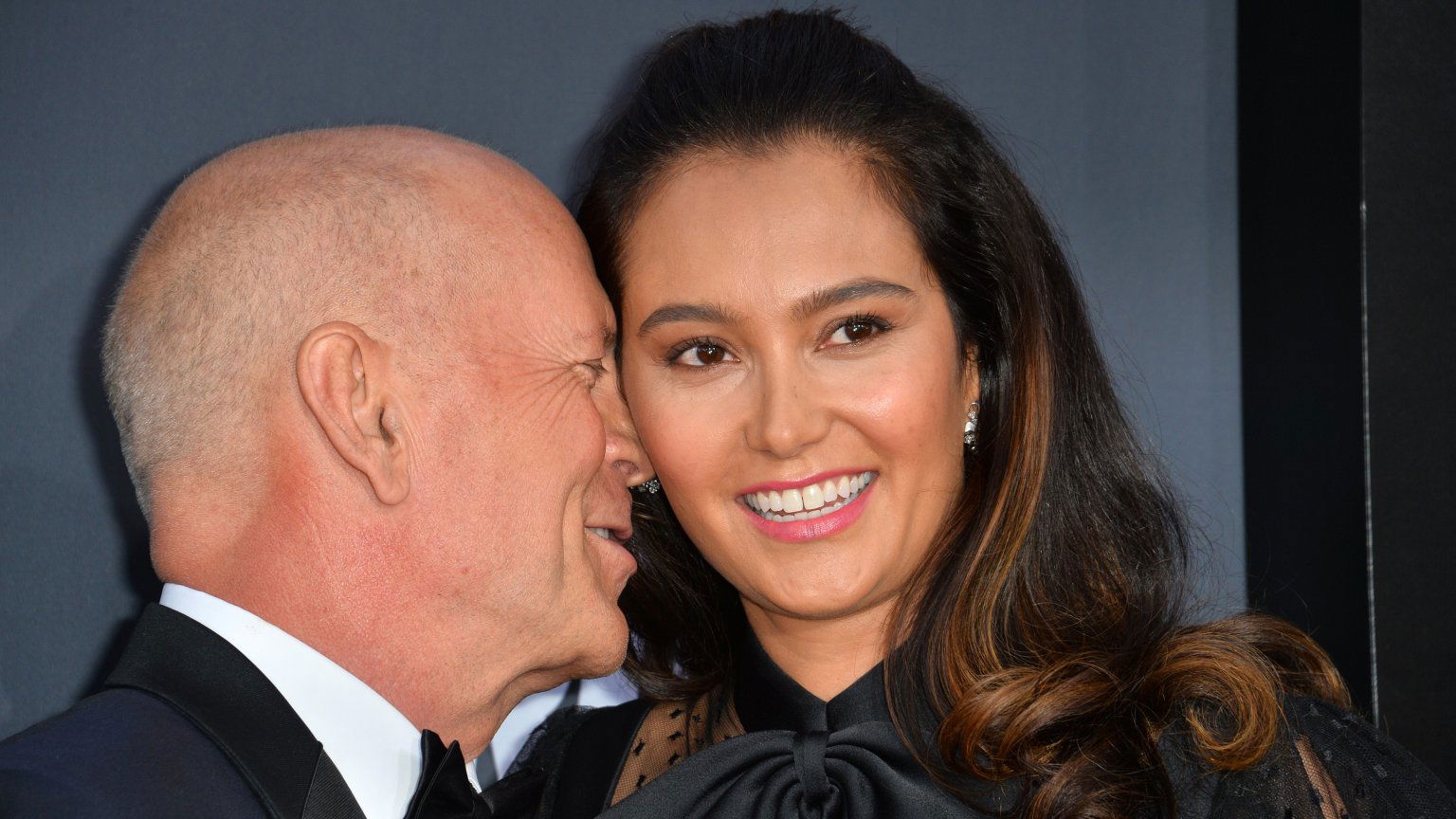 Partner Bruce Willis komt met gezondheidsupdate: 'Moeilijk te zien of hij ziekte begrijpt'