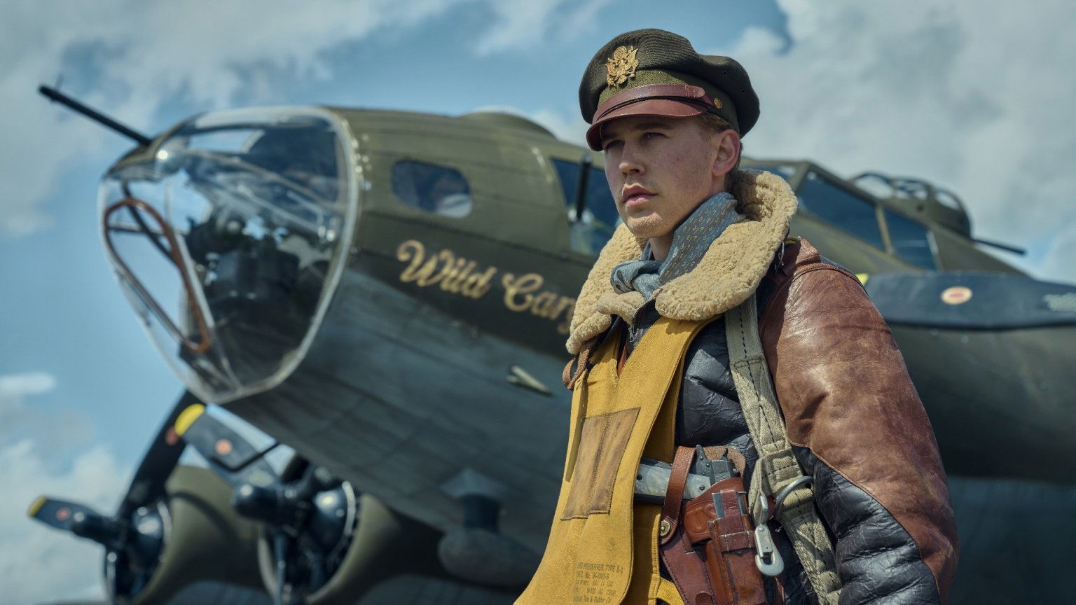 Nieuwe oorlogsserie van Steven Spielberg en Tom Hanks krijgt releasedatum, eerste beelden nu te zien