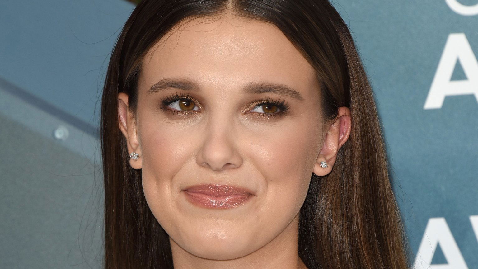 Millie Bobby Brown (19) niet rouwig om einde 'Stranger Things': 'Bedankt en tot ziens'