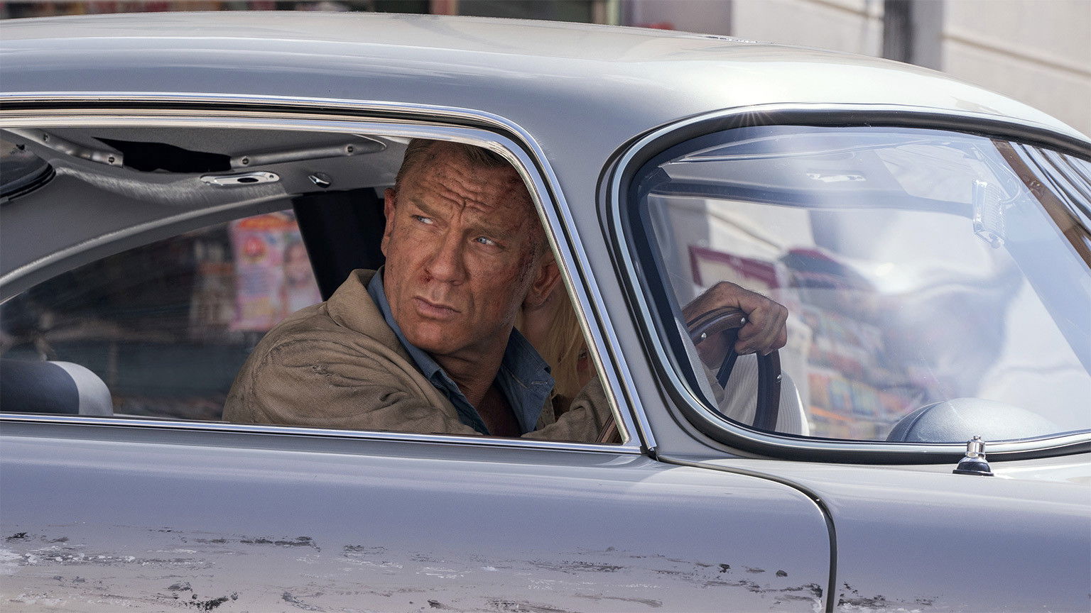 James Bond-nummer 'No Time To Die' van Billie Eilish nu te beluisteren
