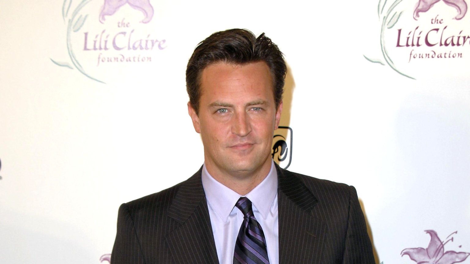 Onderzoek naar doodsoorzaak 'Friends'-ster Matthew Perry gaat nog weken duren