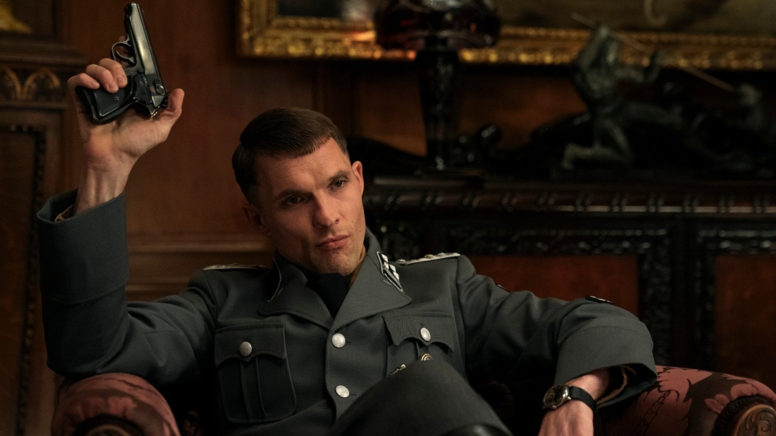 Critici niet te spreken over nieuwe oorlogsserie op Netflix: 'Oppervlakkig en rommelig'