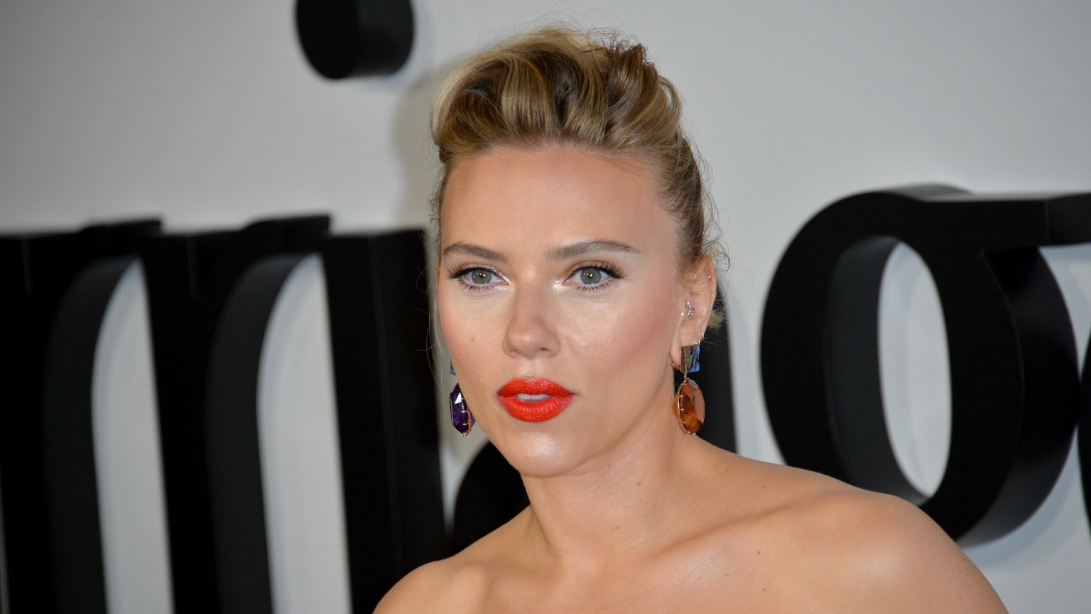 Scarlett Johansson zet wettelijke stappen tegen AI-app die haar naam en beeltenis gebruikte