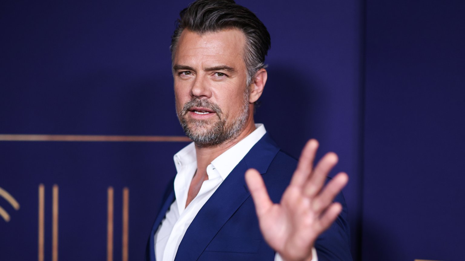 Netflix kondigt nieuwe romantische dramaserie aan met Josh Duhamel