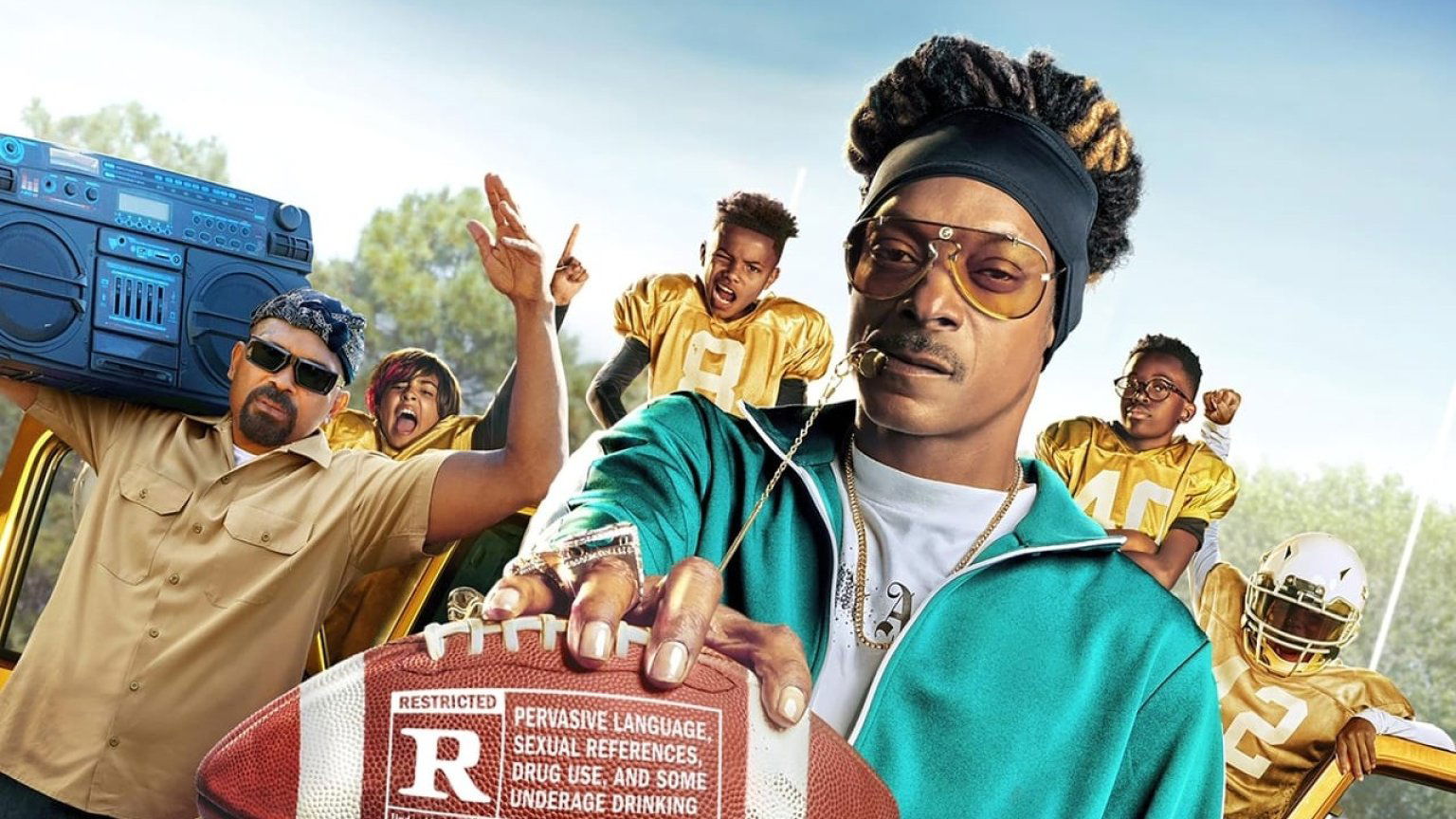 Snoop Dogg speelt een coach in de trailer van 'The Underdoggs', releasedatum bekend