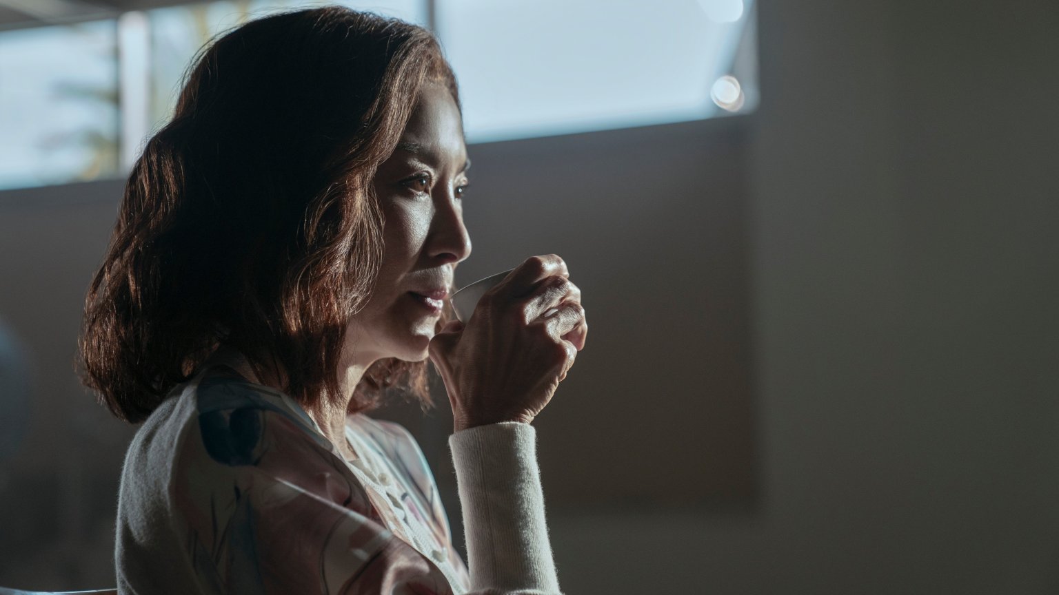 'The Brothers Sun' trailer: nieuwe actieserie met Michelle Yeoh vanaf januari op Netflix