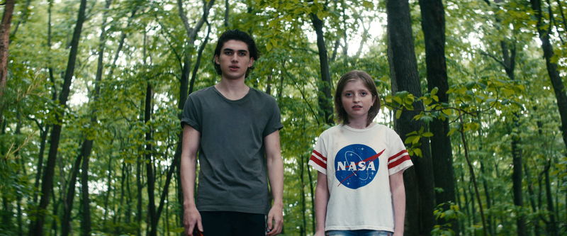Sttill 'Leave the World Behind' via Netflix