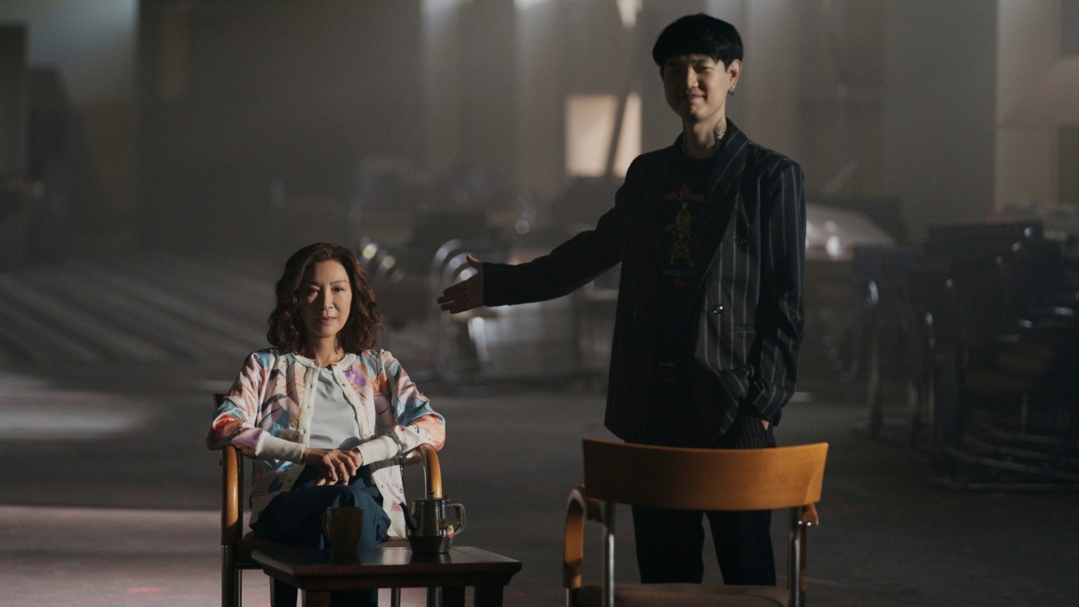 'The Brothers Sun' op Netflix: alles over de nieuwe misdaadserie met Michelle Yeoh