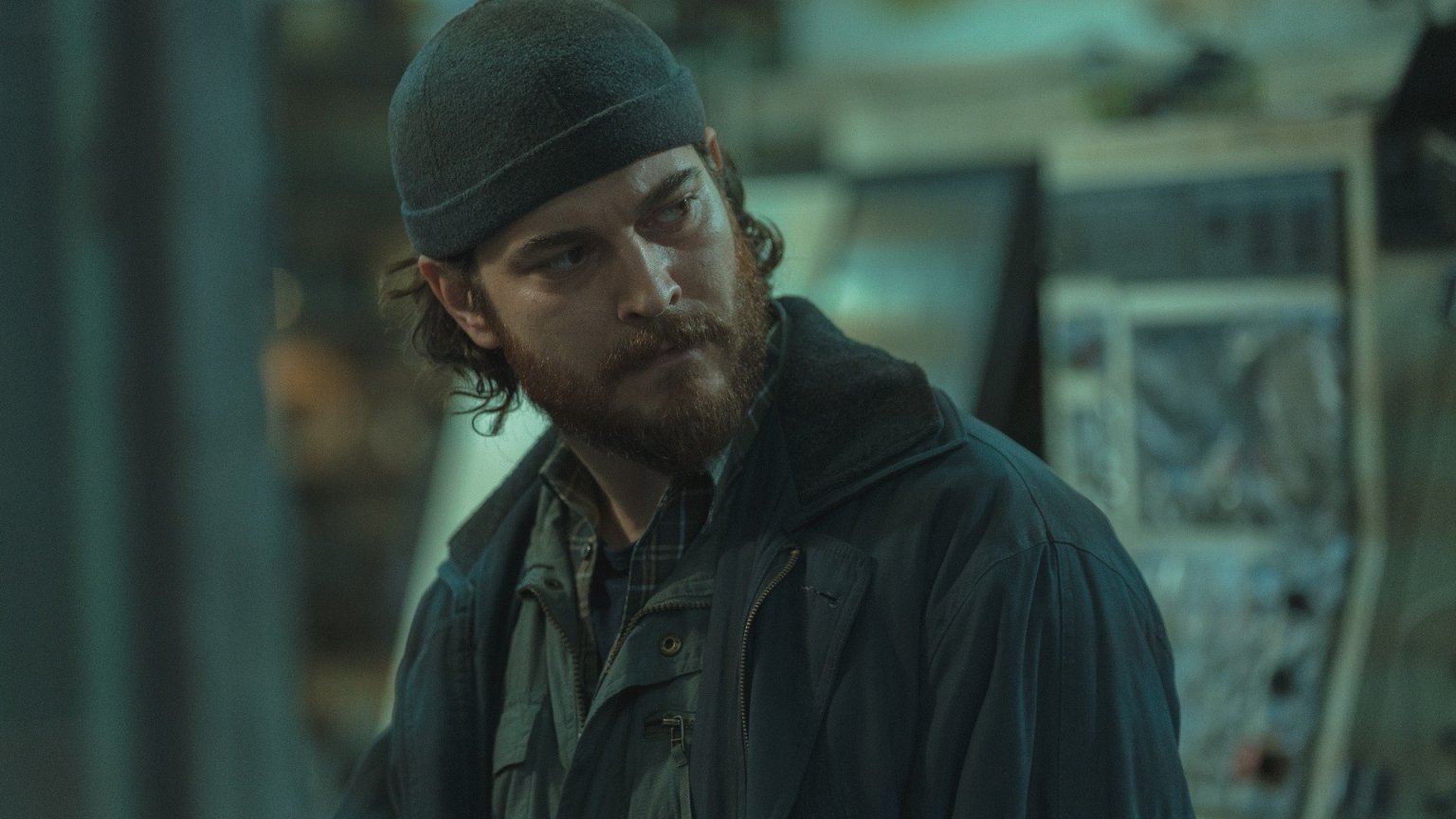 Netflix deelt nieuwe beelden van spannende serie met 'Terzi'-ster